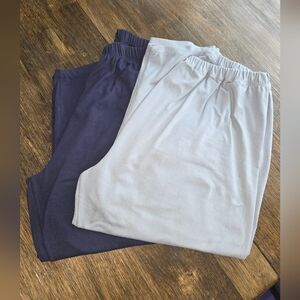 Women's Navy and Gray Stretch Capris